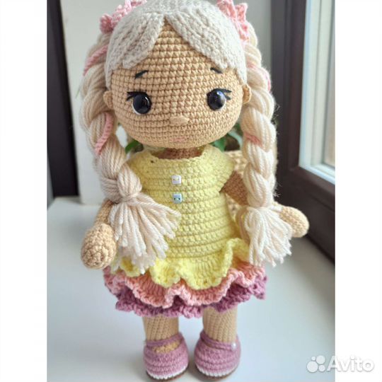 Вязаная кукла