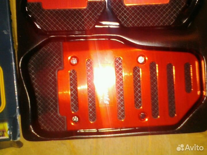 Накладки на педали