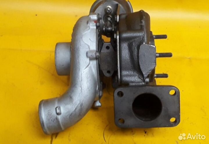 Турбина Audi A4 2.5 л дизель GT2052V