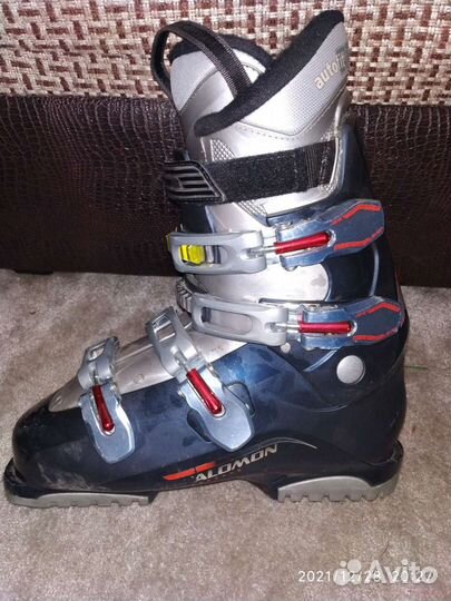 Горнолыжные ботинки 38-39