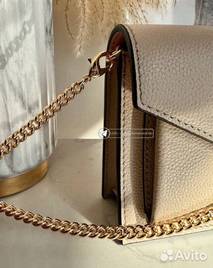 Сумка Louis Vuitton Mylockme Chain