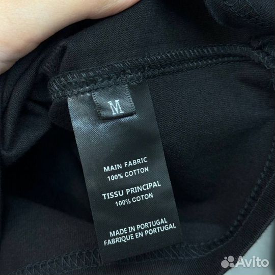 Футболка vetements