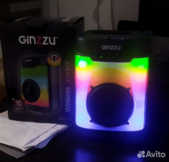 Портативная колонка, высота 20 см