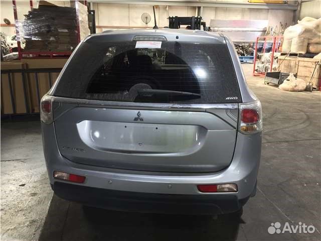 Разбор на запчасти Mitsubishi Outlander