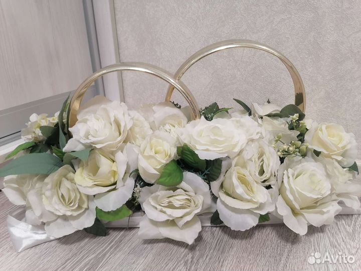 Кольца на свадебный авто, свадебные кольца