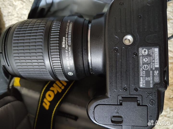 Зеркальный фотоаппарат nikon