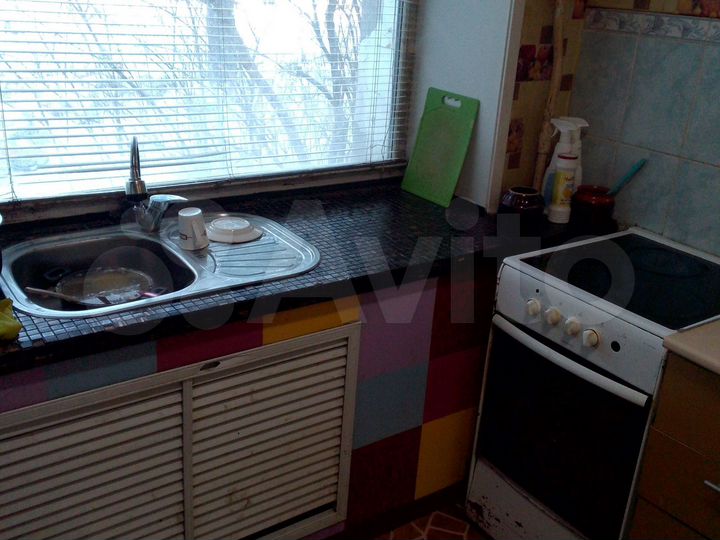 2-к. квартира, 33 м², 1/3 эт.