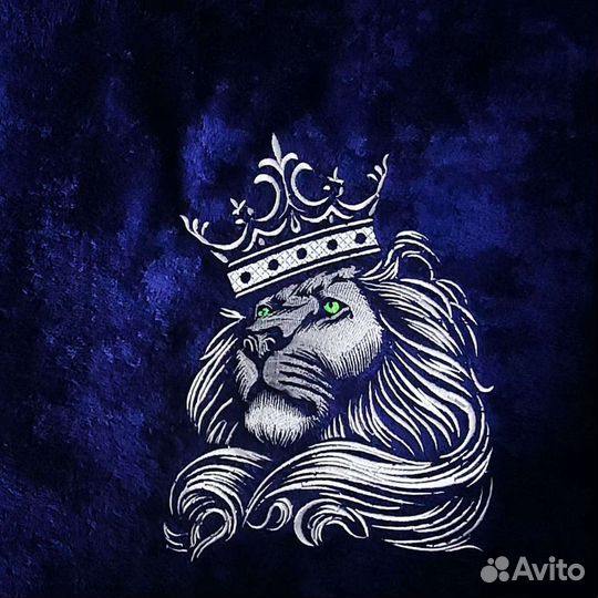 Вышивка на халатах