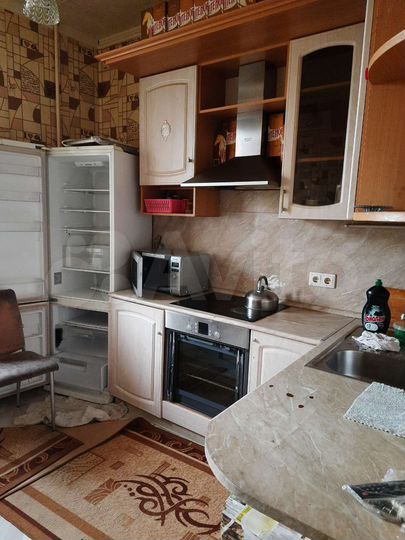 Комната 18 м² в 2-к., 8/16 эт.