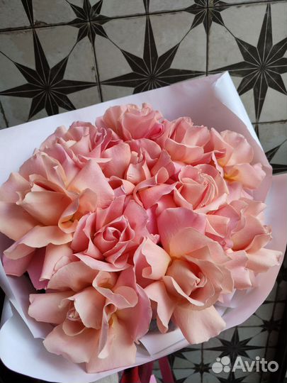 Французские розы с доставкой