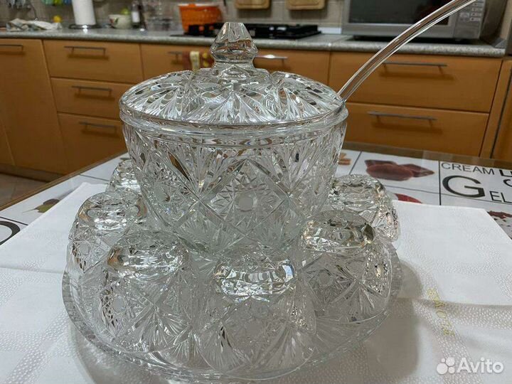 Крюшонница хрустальная