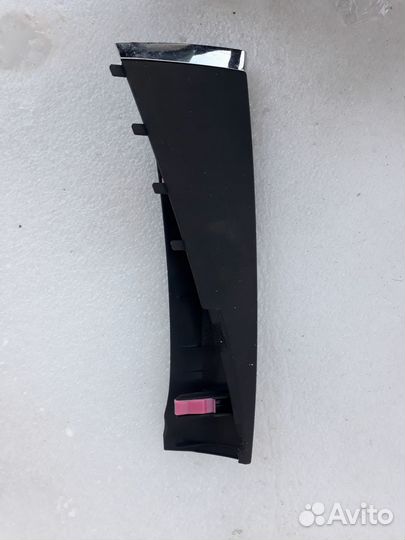 Накладка консоли левая Тойота Камри 40