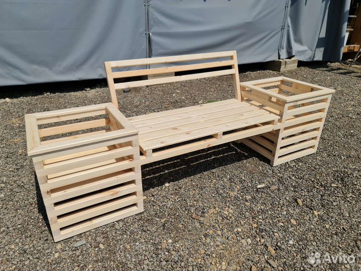 Садовая мебель, кашпо для цветов