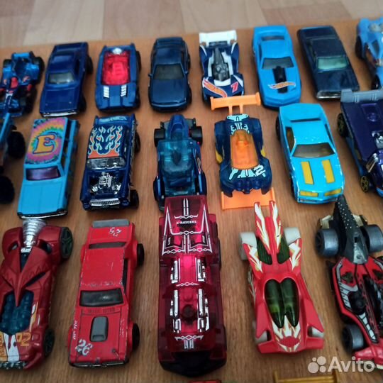 Машинки оригинал Hot Wheels
