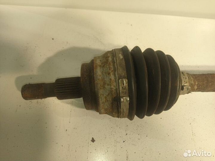 Привод передний правый Mercedes-Benz M W164