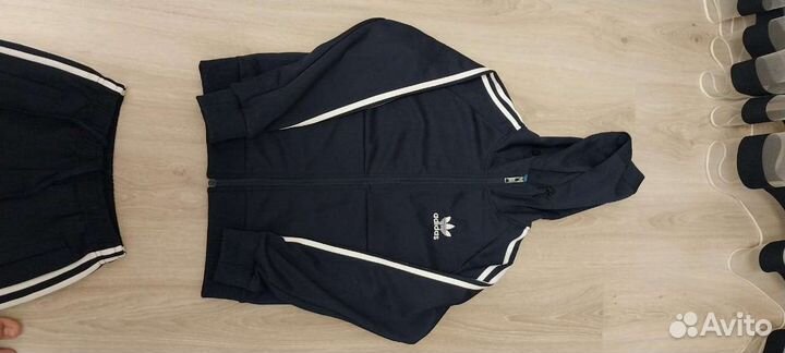 Спортивный костюм adidas для мальчика детский