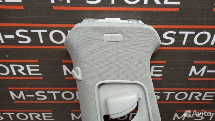 Обшивка стойки левая Volkswagen Passat B6 BVY 2006