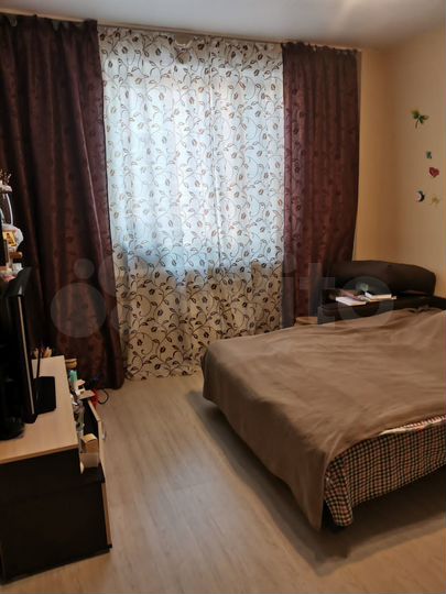 Комната 13 м² в 3-к., 15/24 эт.