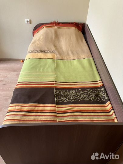 Двухъярусная кровать выдвижная 