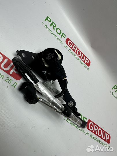 Датчик дорожного просвета Toyota LX570 450D TLC200