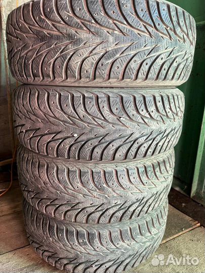 Bridgestone Blizzak Ice 205/60 R16