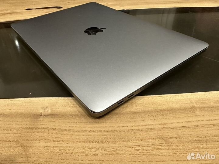 Apple MacBook Pro 13 2020 i5 16gb