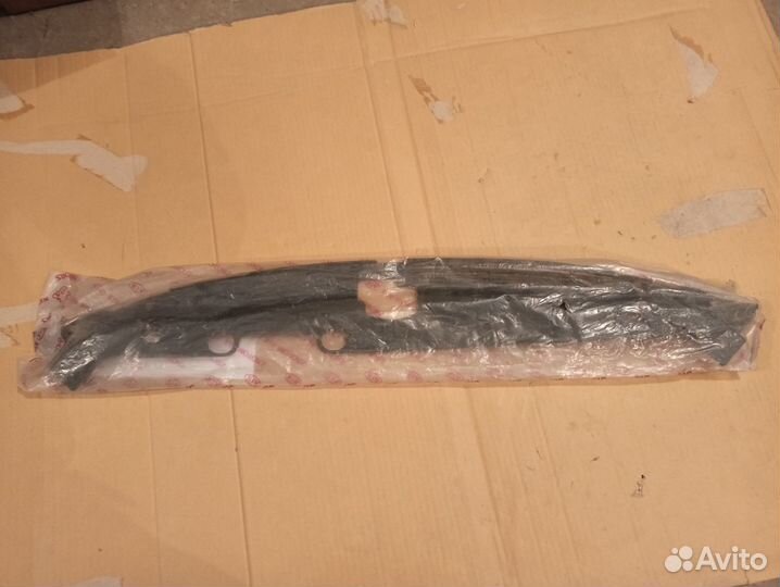 Кожух замка капота Kia Magentis