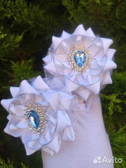 Школьные бантики ручной работы