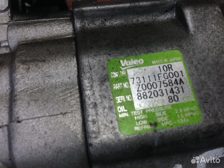 Компрессор кондиционера Subaru 73111FG001