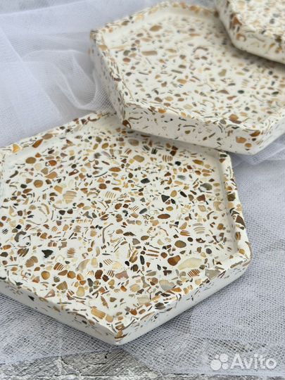 Декор для дома из гипса с ракушкой