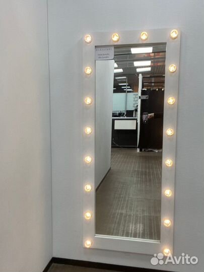 Гримерное зеркало с лампочками бу