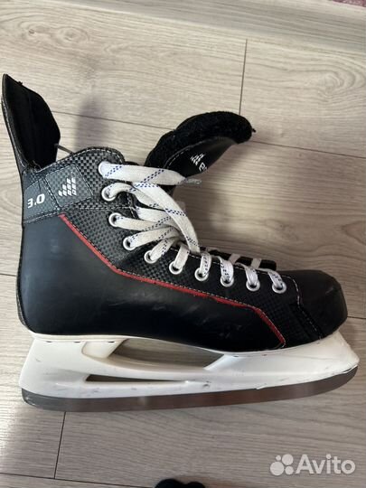 Коньки хоккейные 43 размер