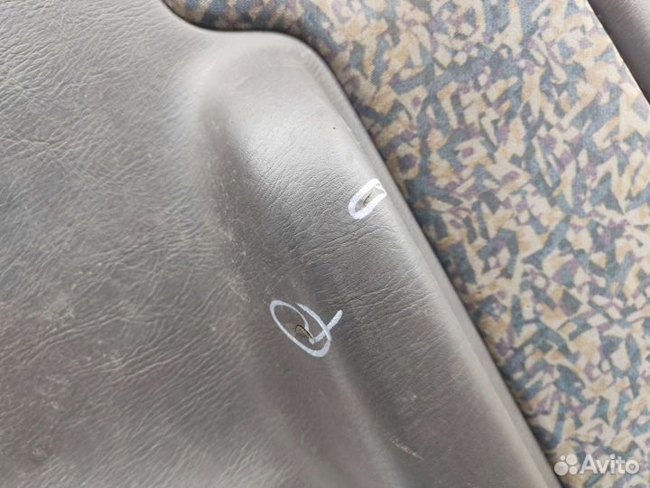 Обшивка двери задняя правая Nissan Almera N15