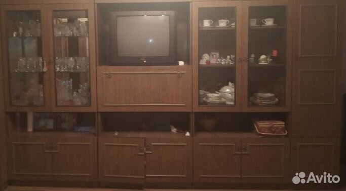 Стенка в гостиную