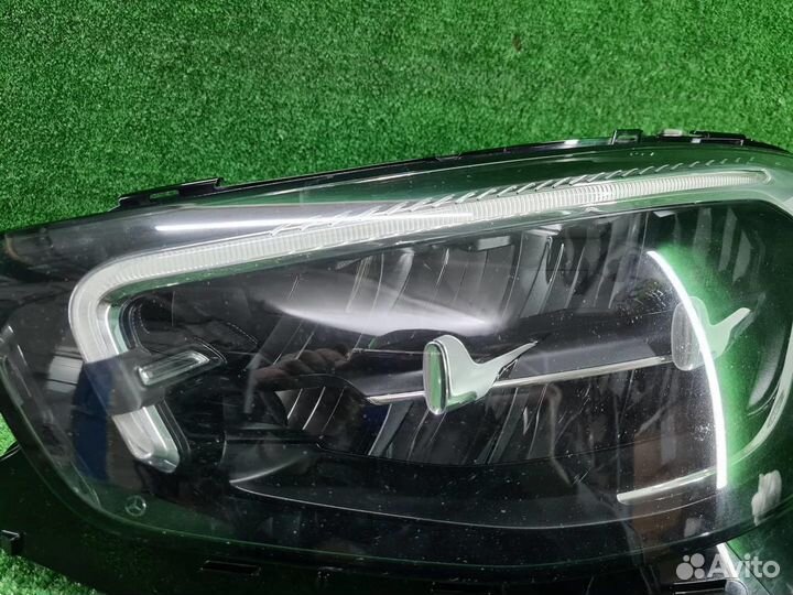 Фара левая Mercedes E W213 (2020-2023) LED