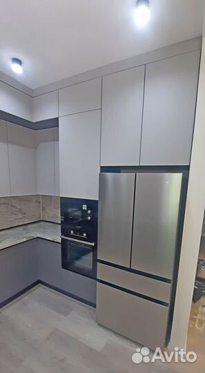 Угловой кухонный гарнитур