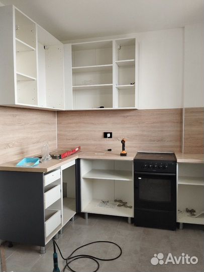 Кухонный гарнитур угловой/ Маленькая кухня