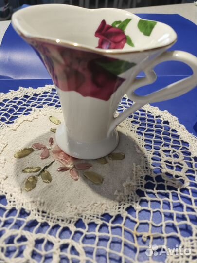 Чайно-кофейная чашка фарфор