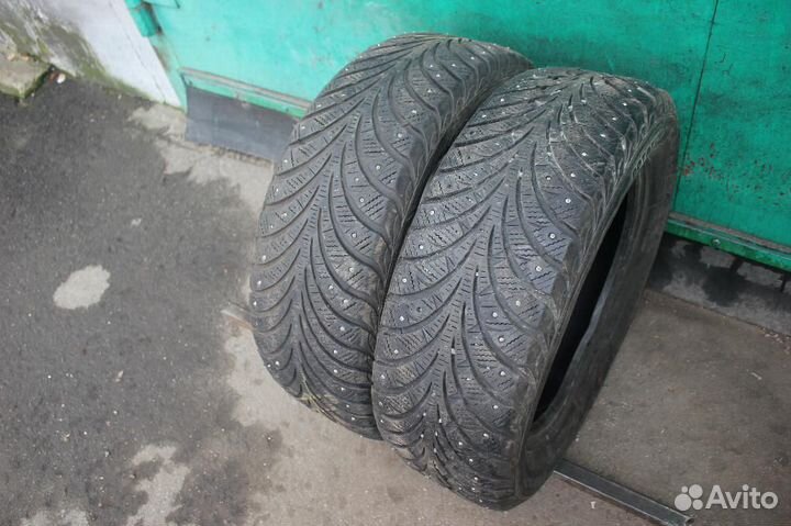 Goodyear UltraGrip Extreme 205/60 R16