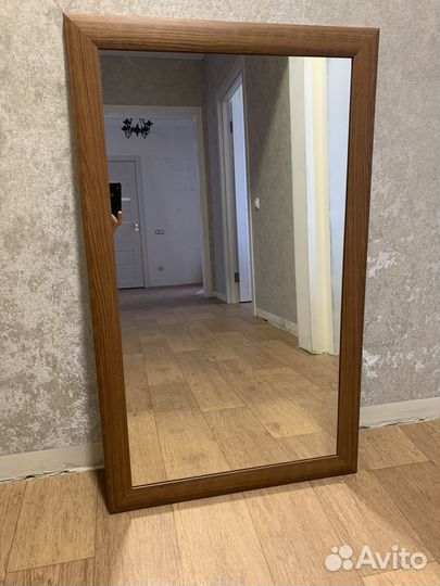 Зеркало настенное