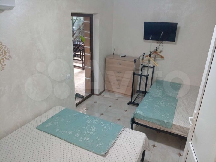 Комната 16 м² в 1-к., 1/2 эт.