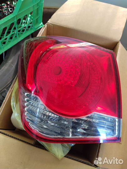 Фара левая задняя на Шевроле Круз