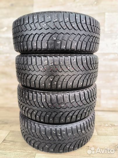 Bridgestone Blizzak Spike-01 205/60 R16
