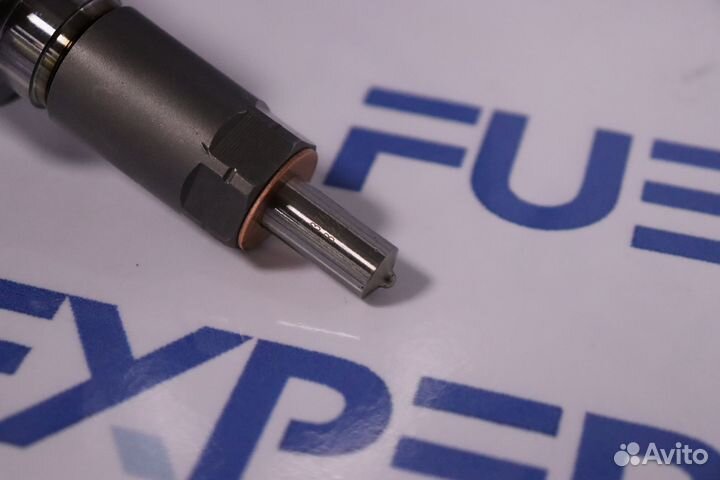 Форсунка топливная 0445120003