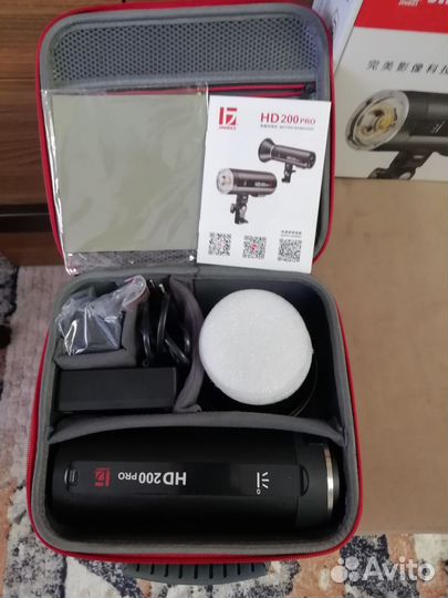 Вспышка Jinbei HD 200 PRO