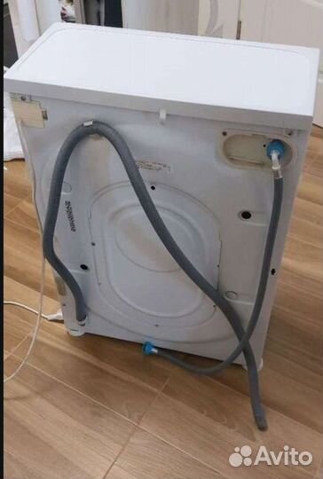 Стиральная машина Indesit wiun 103