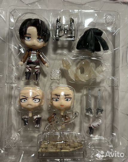 Фигурка аниме атака титанов Леви