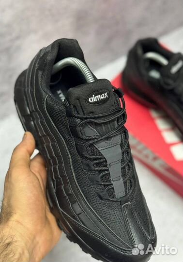 Кроссовки Nike Air Max 95 эргономичные