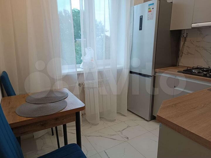 2-к. квартира, 49 м², 3/4 эт.