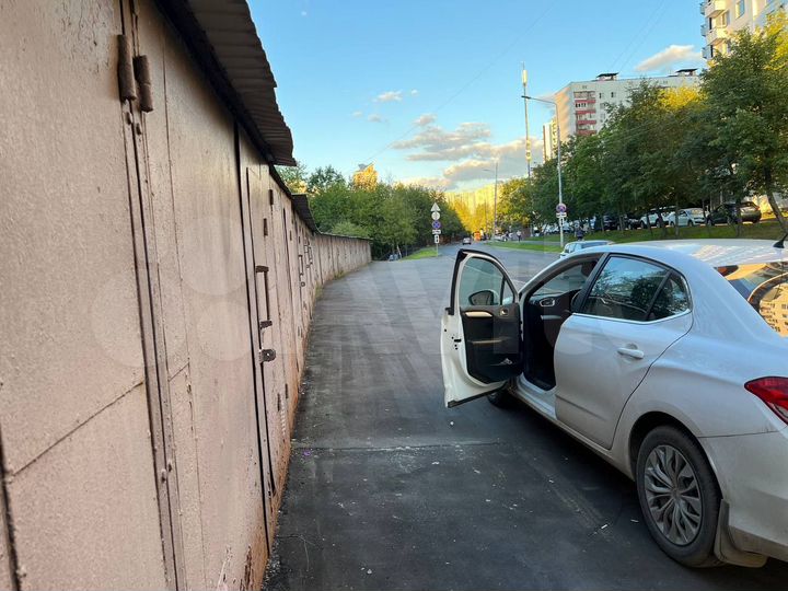 Гараж, 24 м²